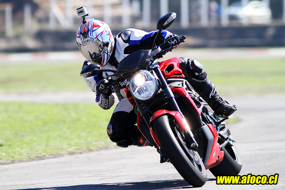 11bimota_41.JPG
