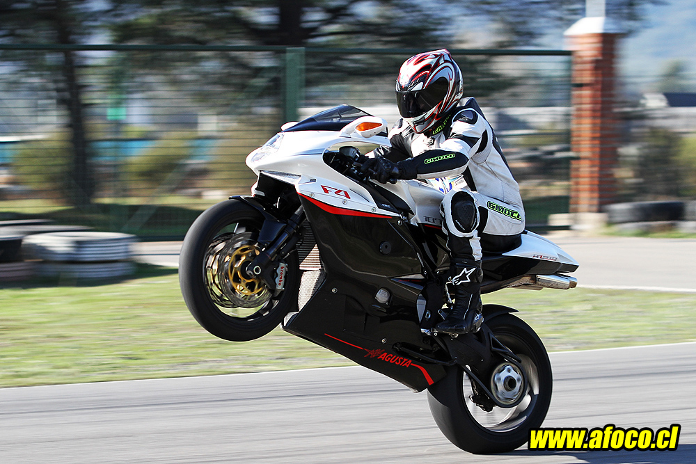 11bimota_53.JPG