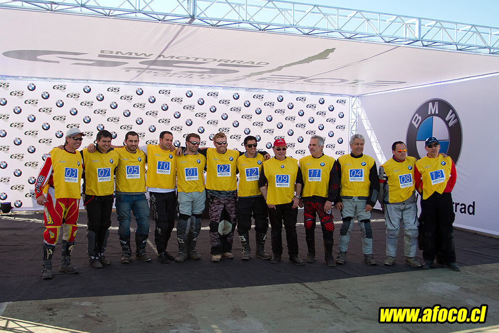 12gstrophy_03.JPG